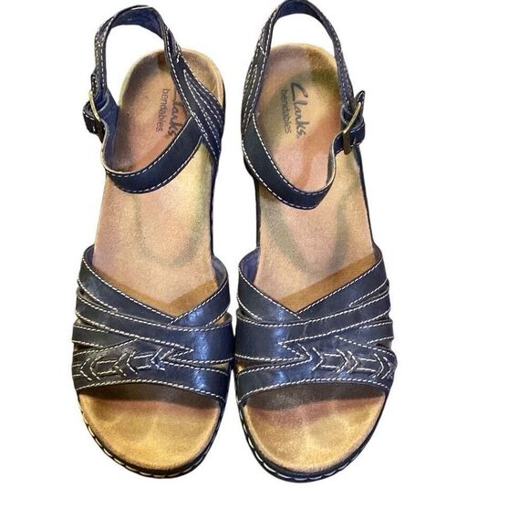 Clarks Bendables Women’s Navy Blue Size 10 N Sandals BoHo - Picture 2 of 5